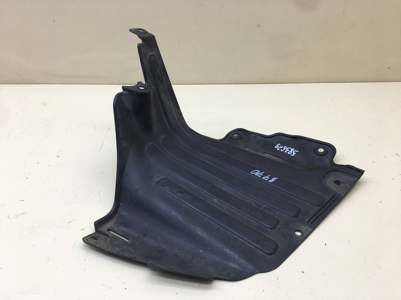 Пыльник (кузов наружные) Hyundai Elantra (MD) 2011-2016