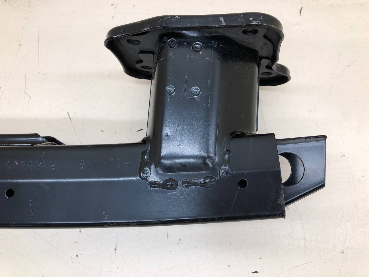Усилитель заднего бампера Subaru B9 Tribeca (WX/W10) 2004-2008