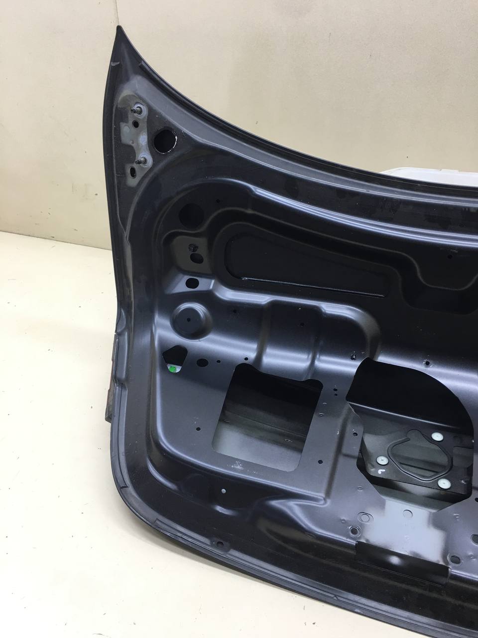 Крышка багажника Jaguar XF 2007-2015