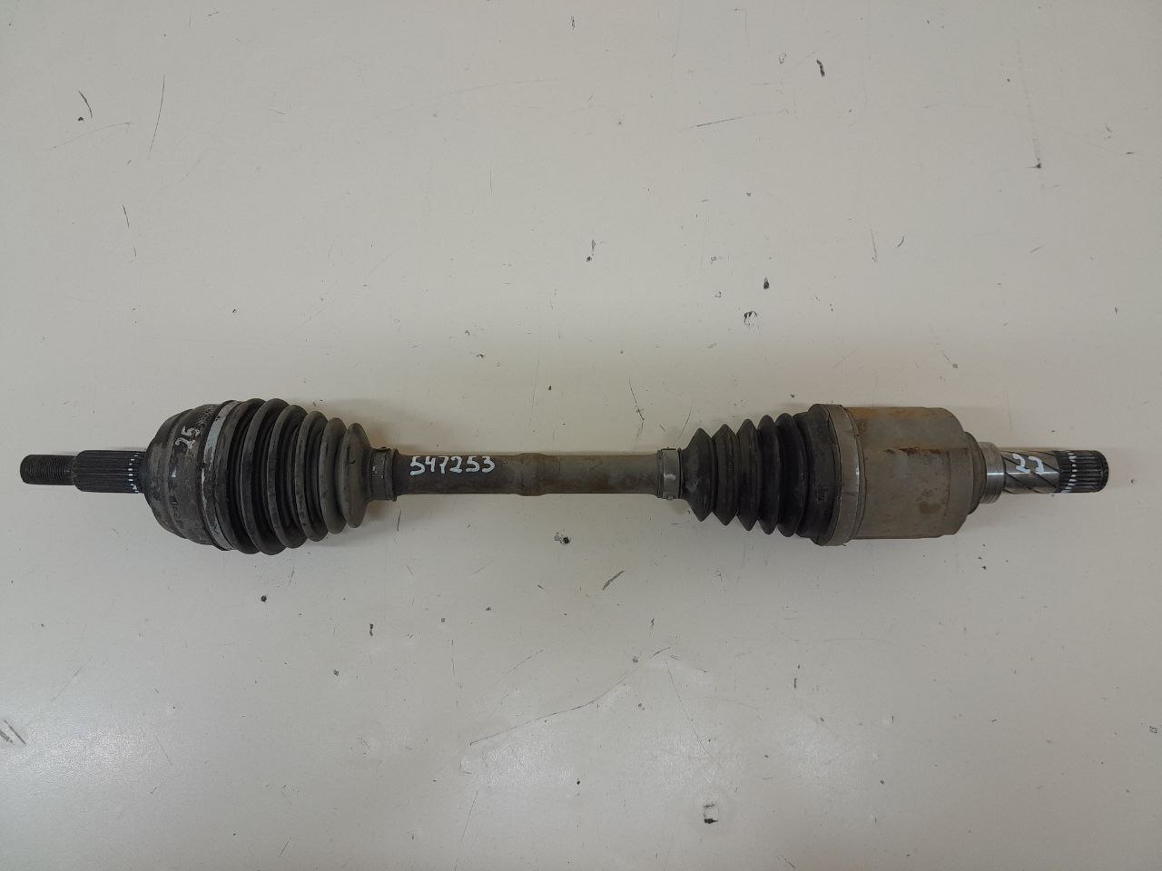 Полуось передняя левая Renault Duster (HSA, HSM) 2012> Полуось передняя левая Renault Duster (HSA, HSM) 2012>