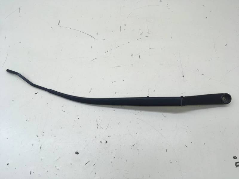 Поводок стеклоочистителя передний правый Hyundai ix35 (LM) 2010-2015