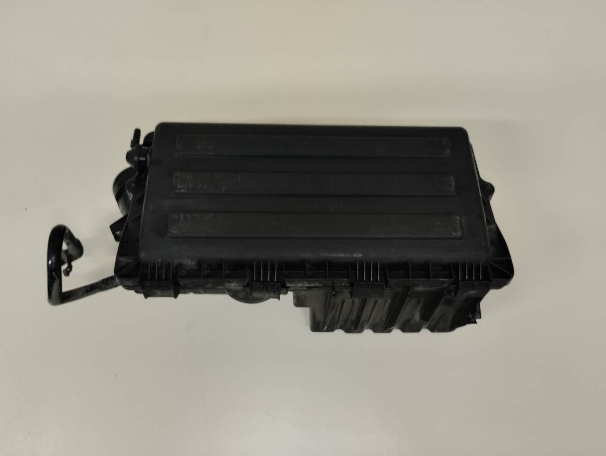 Корпус воздушного фильтра Volkswagen Polo (MK5) 2011-2020