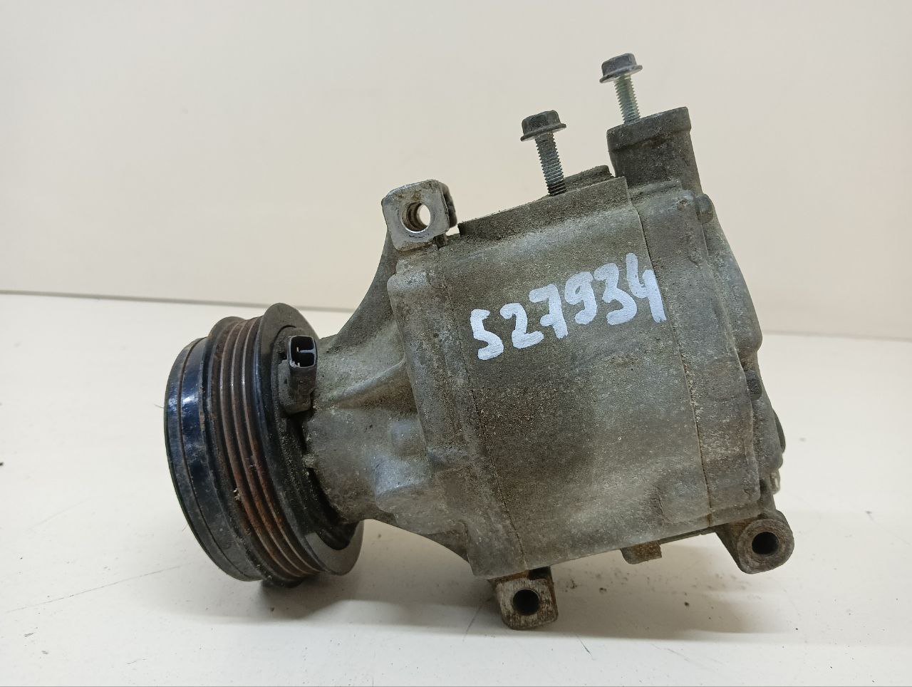 Компрессор системы кондиционирования Subaru Legacy (B13) 2003-2009