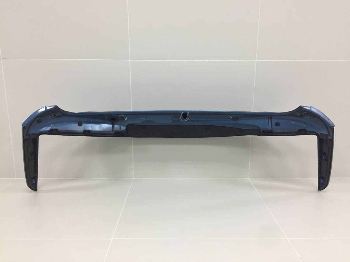 Спойлер (дефлектор) крышки багажника Kia Sorento 2020>