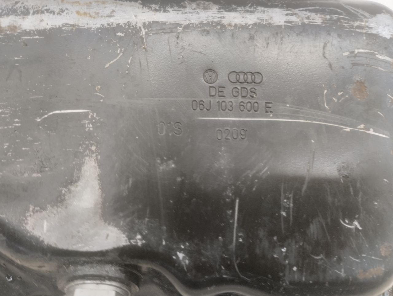 Поддон масляный двигателя Volkswagen Tiguan (5N1) 2007-2011 Поддон масляный двигателя Volkswagen Tiguan (5N1) 2007-2011