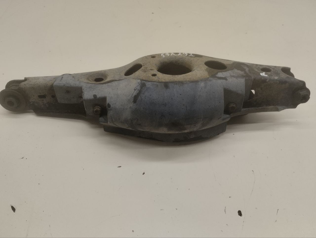 Рычаг задний поперечный Toyota Rav 4 (A30) 2006-2013