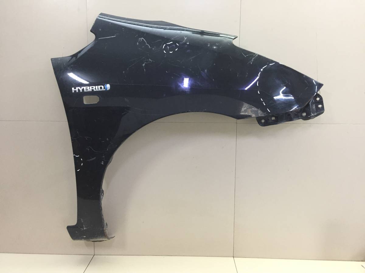 Крыло переднее правое Toyota Prius (W20) 2003-2009