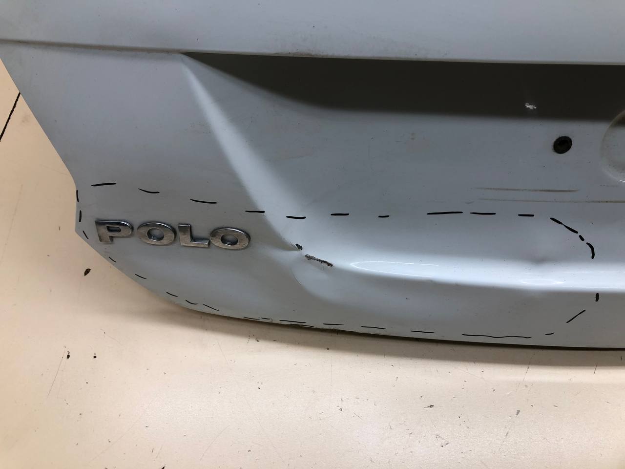 Крышка багажника Volkswagen Polo (MK5) 2011-2020 Крышка багажника Volkswagen Polo (MK5) 2011-2020