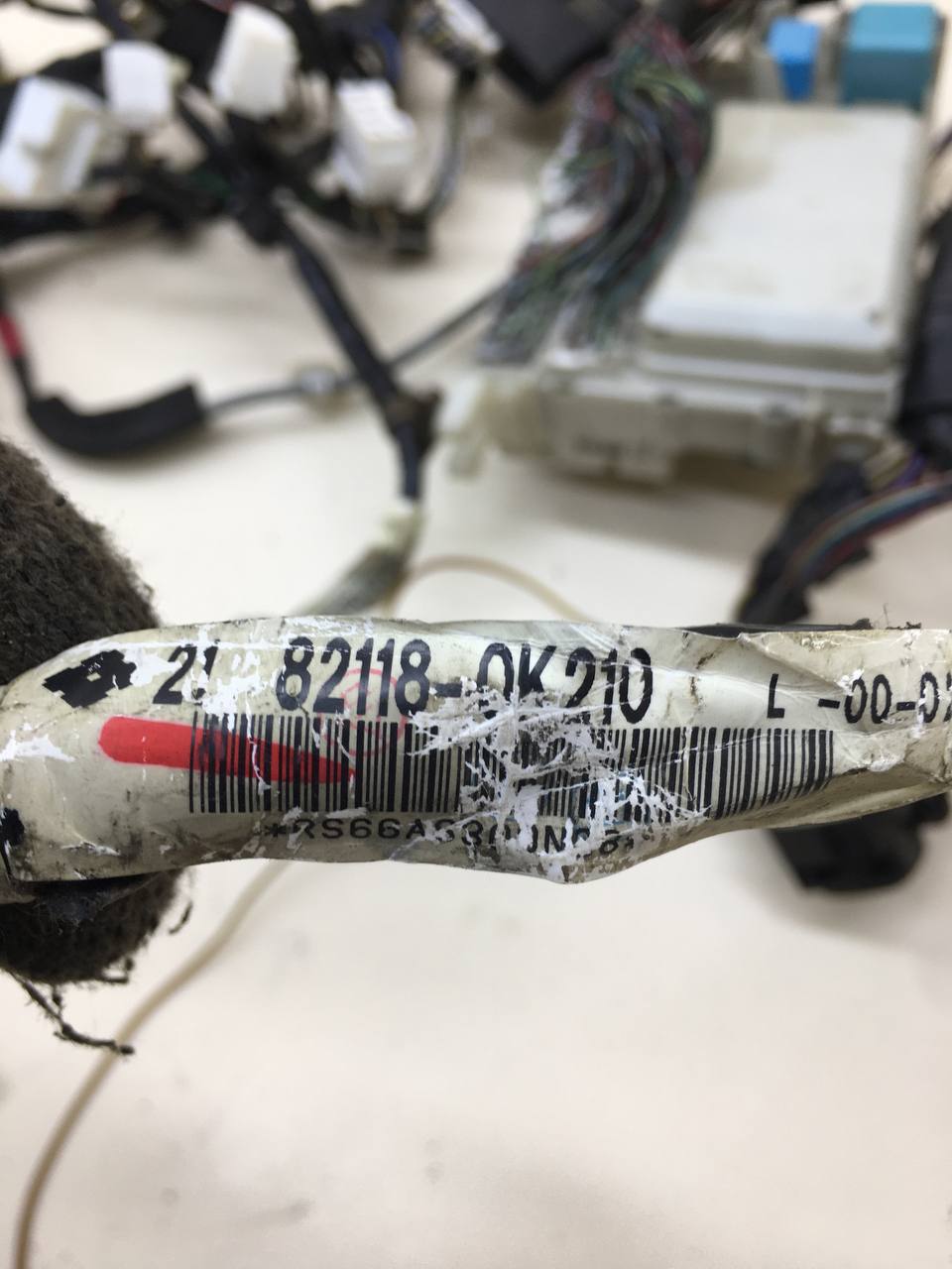 Проводка под торпедо Toyota Hilux (AN10,AN20,AN30) 2011-2015 Проводка под торпедо Toyota Hilux (AN10,AN20,AN30) 2011-2015