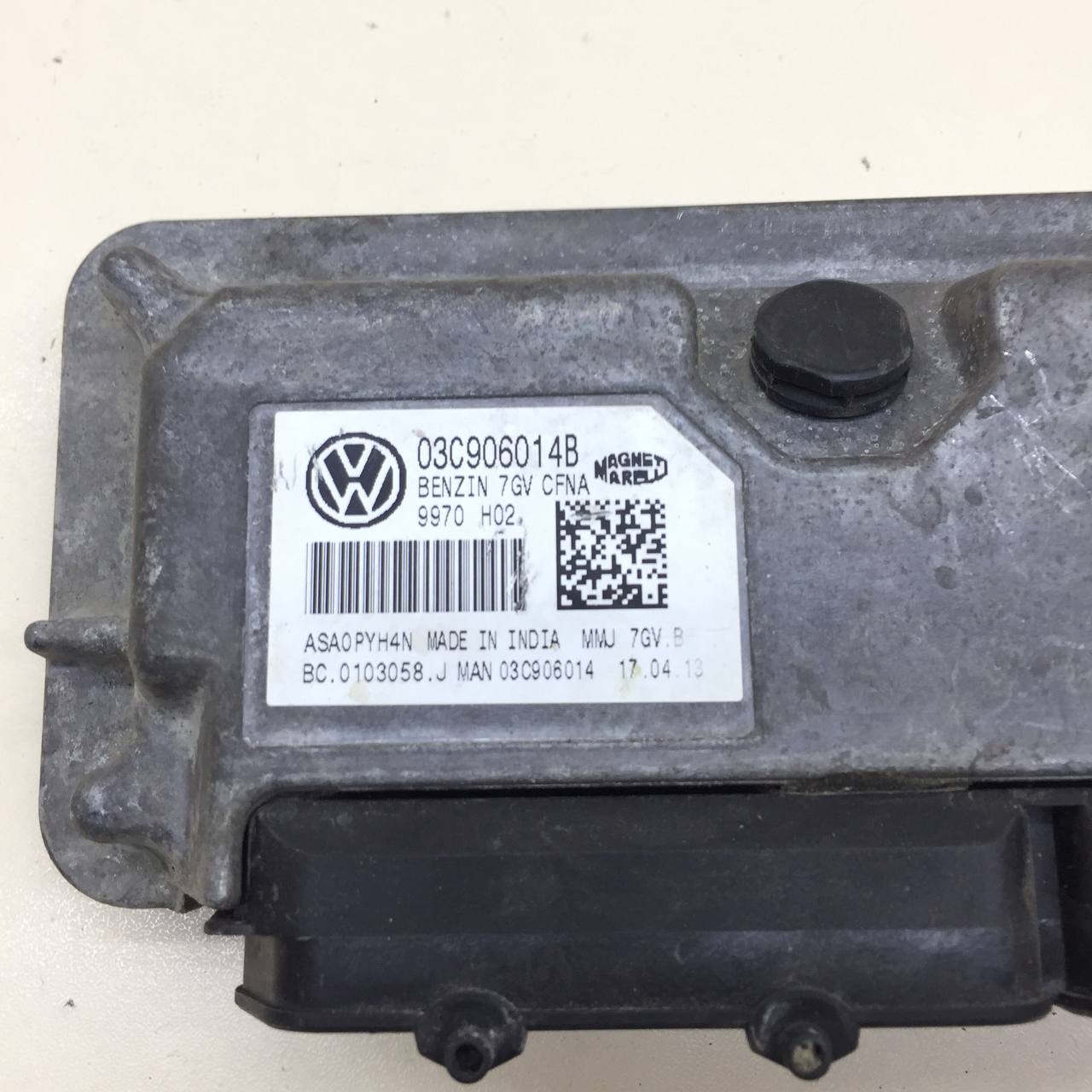Блок управления двигателем Volkswagen Polo (MK5) 2011-2020