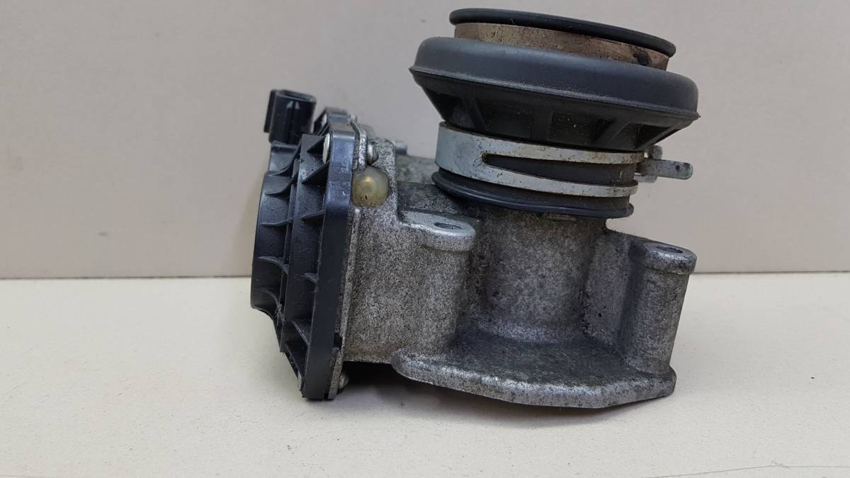 Заслонка дроссельная электрическая Toyota Vitz P90 2005-2011
