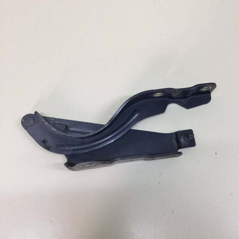 Петля капота левая Hyundai Sonata 6 (YF) 2010-2014