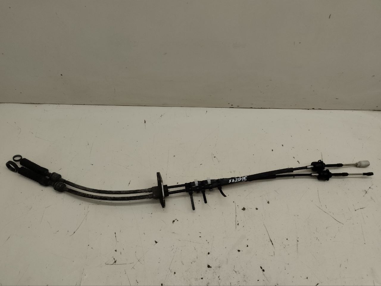 Трос КПП Mitsubishi Lancer 9 (CS/Classic) 2000-2011 Трос КПП Mitsubishi Lancer 9 (CS/Classic) 2000-2011