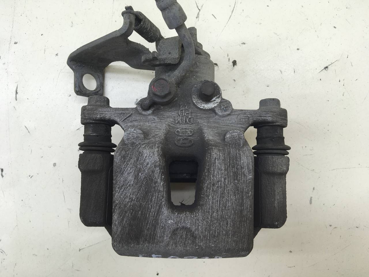 Суппорт задний правый Kia Cerato (BD) 2018-2022