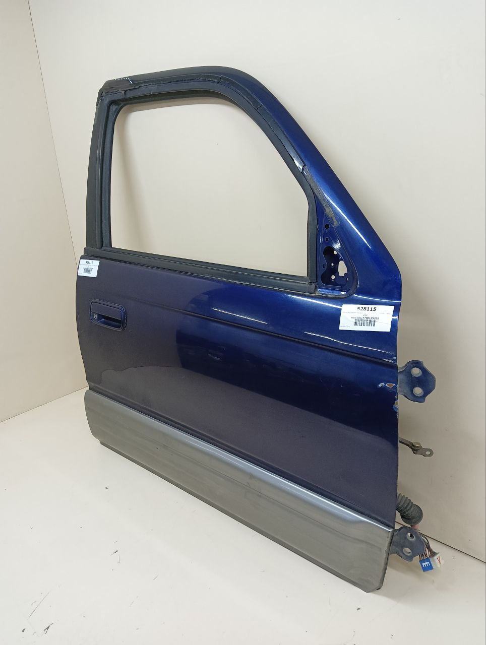 Дверь передняя правая Toyota Hilux Surf (N180) 1995-2002
