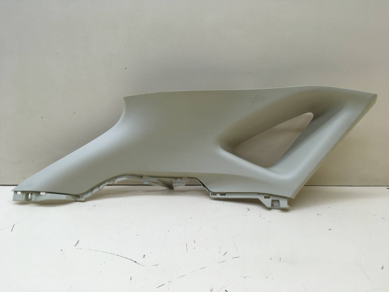Обшивка стойки Lexus NX 200 (Z10) 2014-2021 Обшивка стойки Lexus NX 200 (Z10) 2014-2021