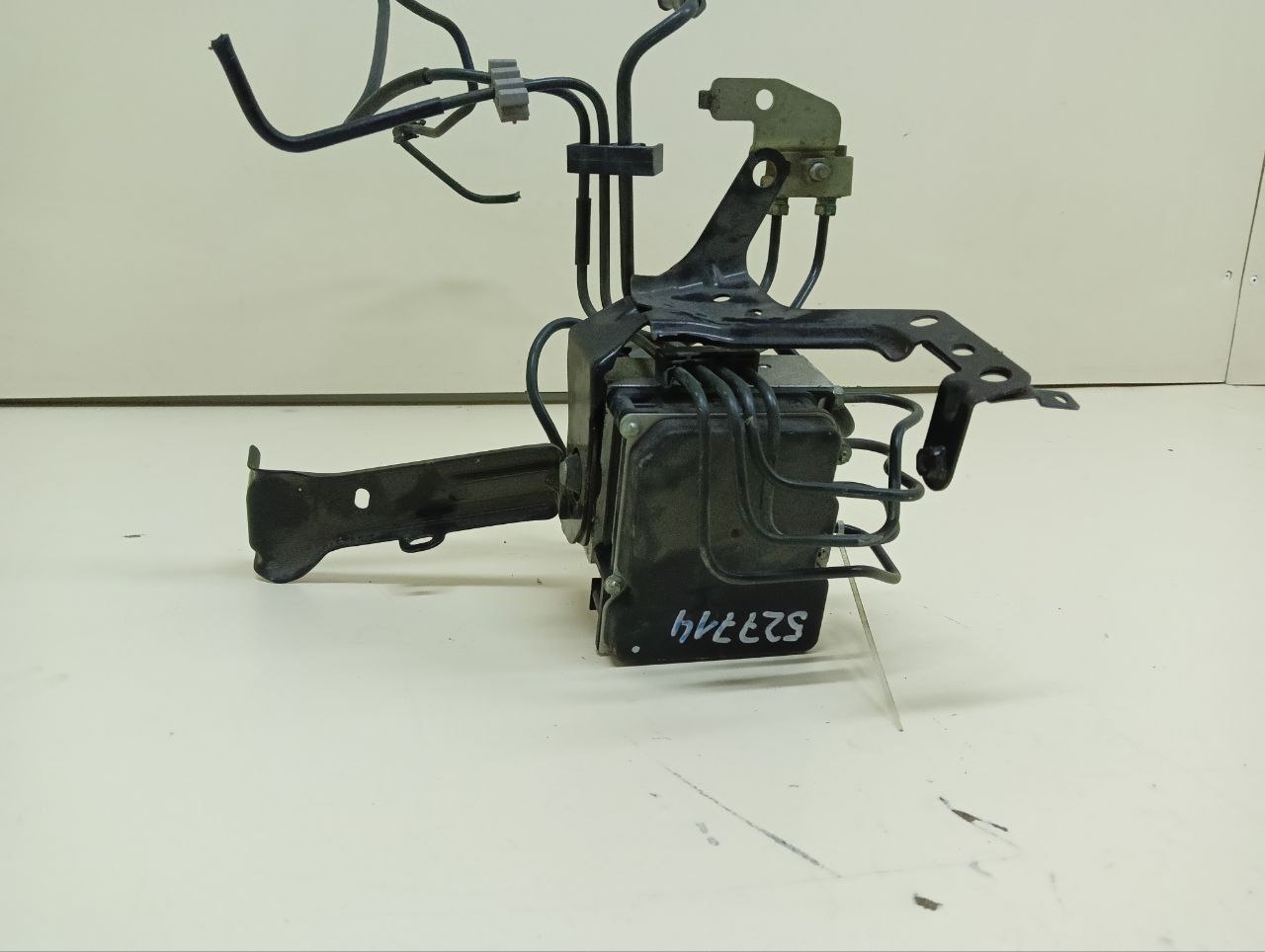 Блок ABS (насос) Subaru Forester (S12) 2008-2012