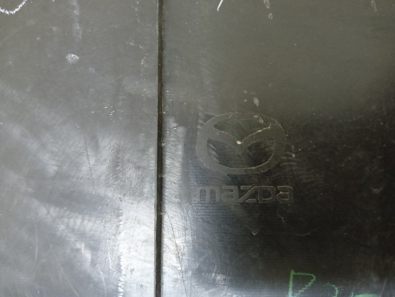 Обшивка багажника Mazda Mazda 3 (BK) 2002-2009