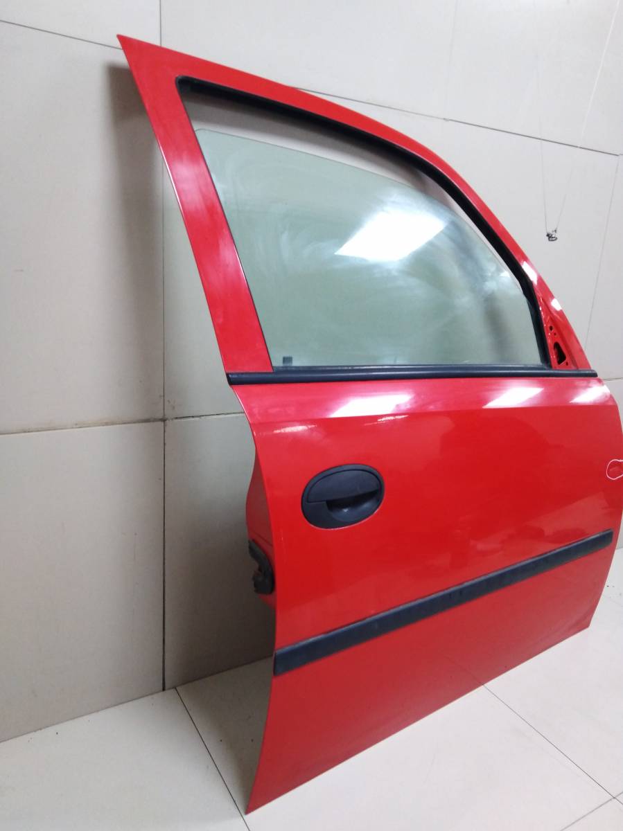 Дверь передняя правая Opel Meriva 2003-2010