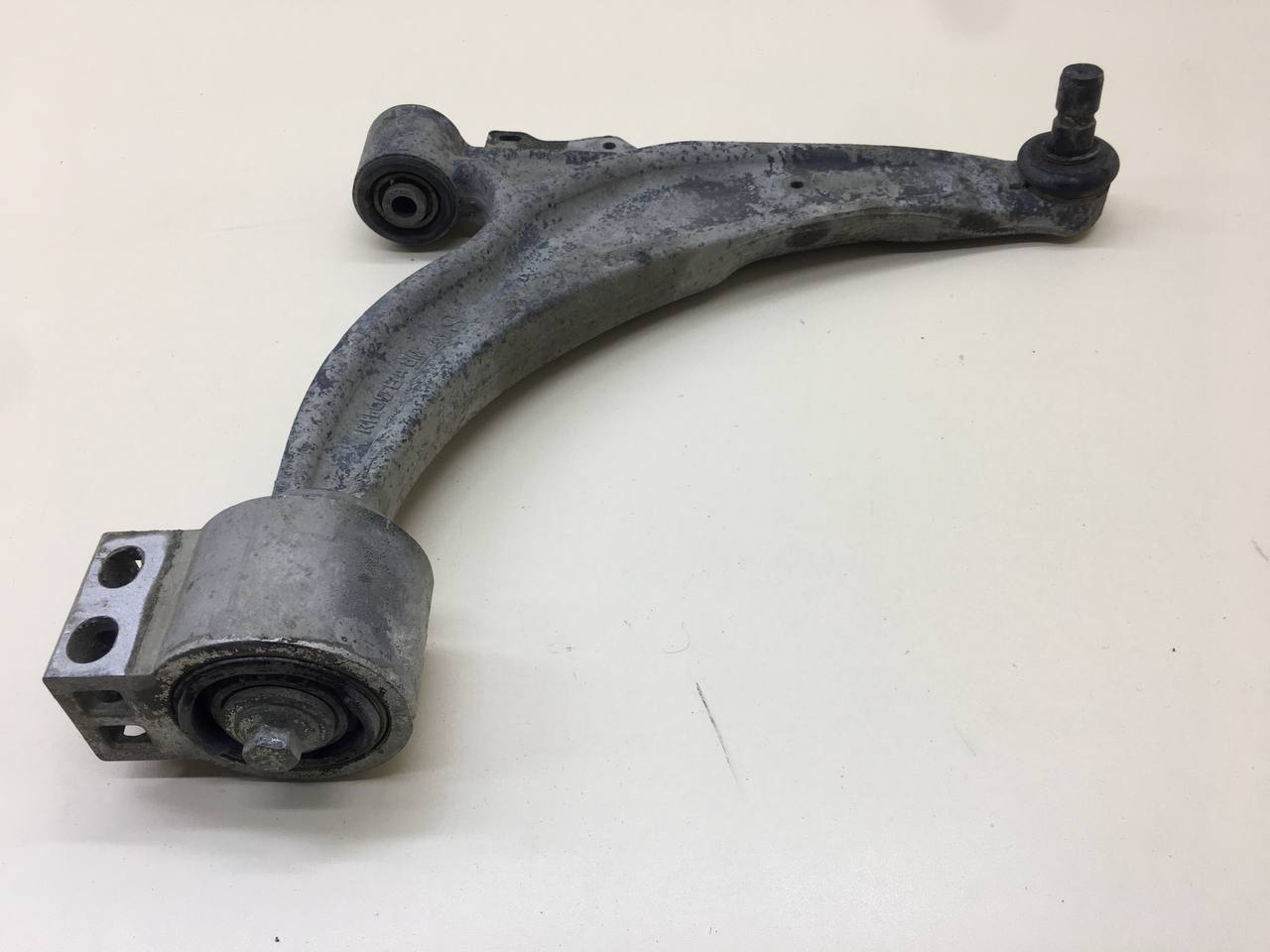 Рычаг передний правый Chevrolet Cruze (J300) 2009-2016