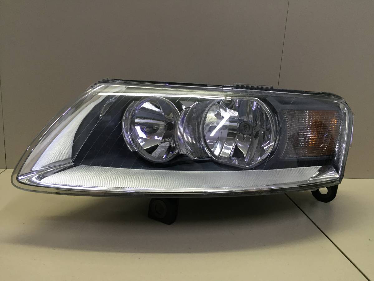 Фара левая Audi A6 (C6) 2005-2011