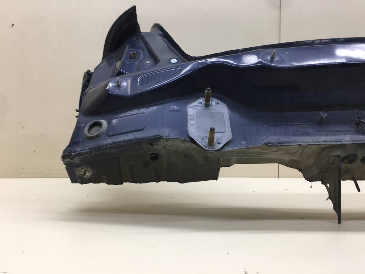 Панель задняя BMW 7-Series F01,F02  2008-2015