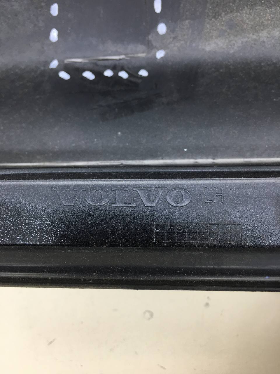 Накладка на порог (наружная) Volvo XC60 2008-2017