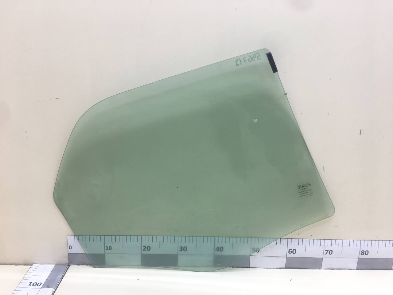 Стекло двери задней левой Fiat Albea 2002-2012