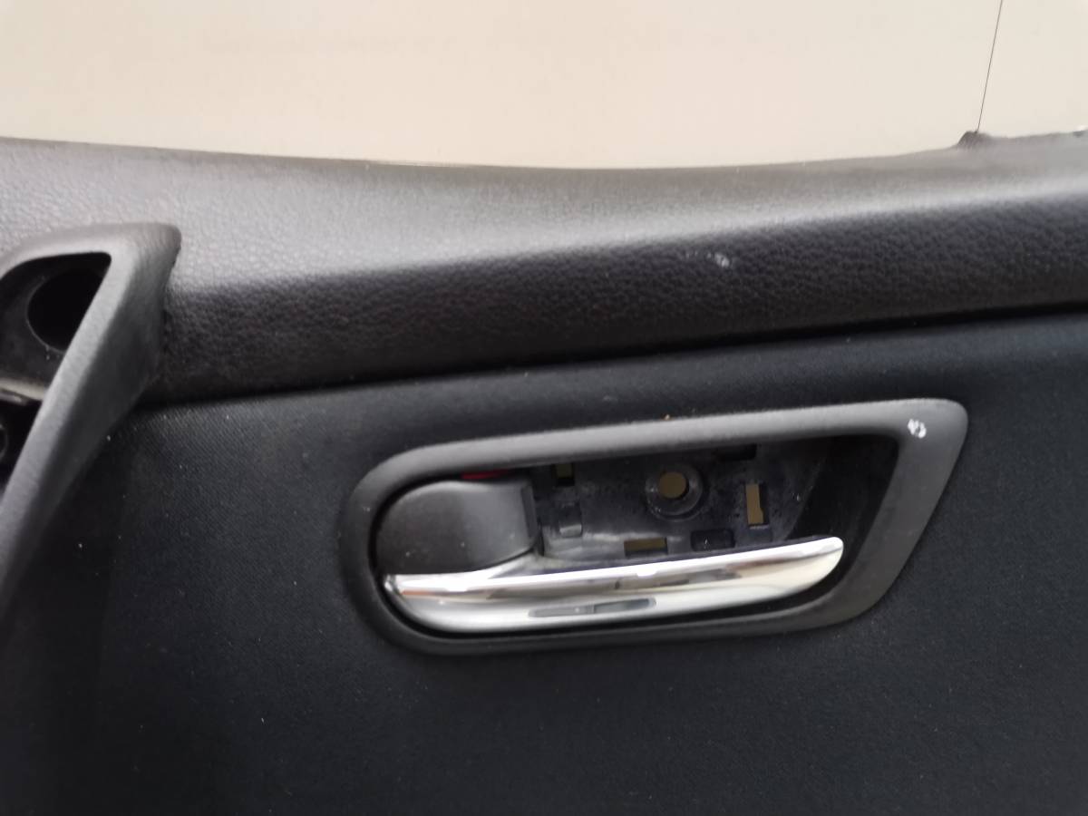 Обшивка двери передней левой Mazda Mazda 6 (GH) 2007-2012