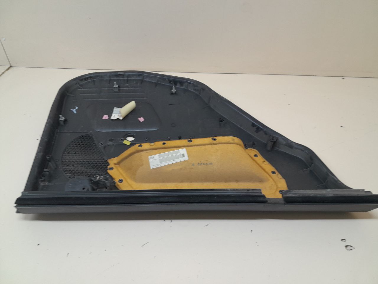 Обшивка двери задней правой Ford Fusion (JU) 2002-2012
