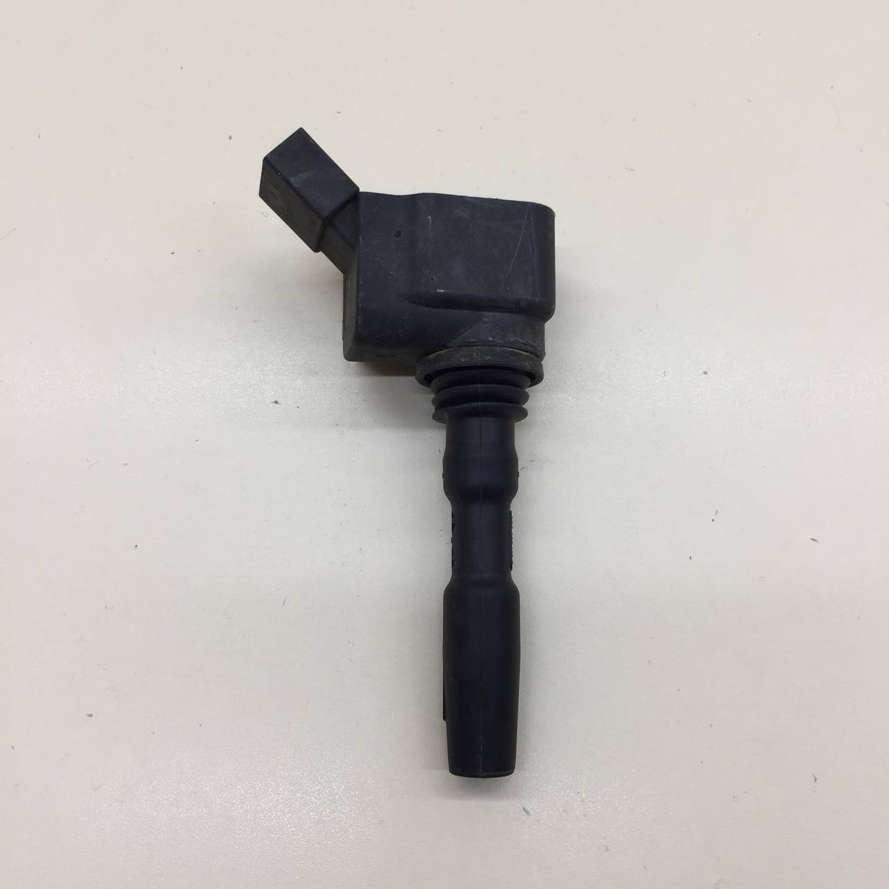 Катушка зажигания Volkswagen Polo (MK5) 2011-2020 Катушка зажигания Volkswagen Polo (MK5) 2011-2020