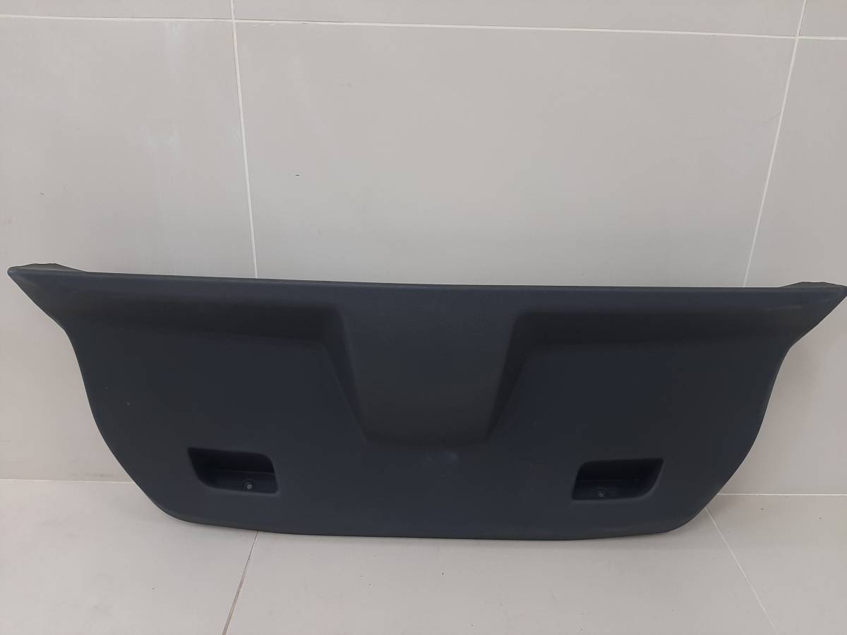 Обшивка двери багажника Opel Corsa (D) 2006-2015