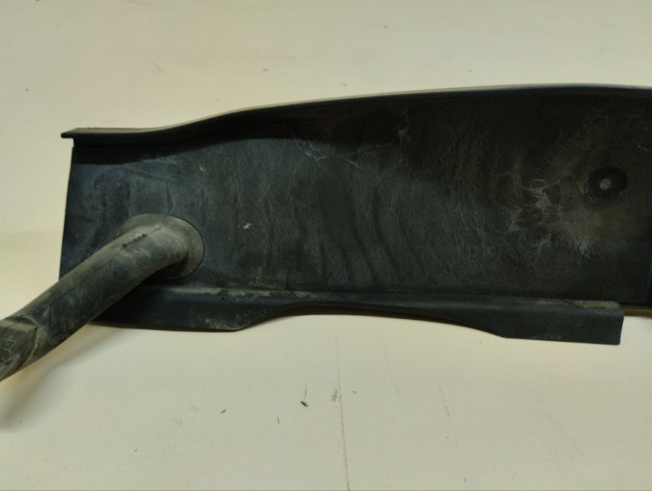 Накладка (кузов внутри) BMW 3-series E90/E91 2005-2011