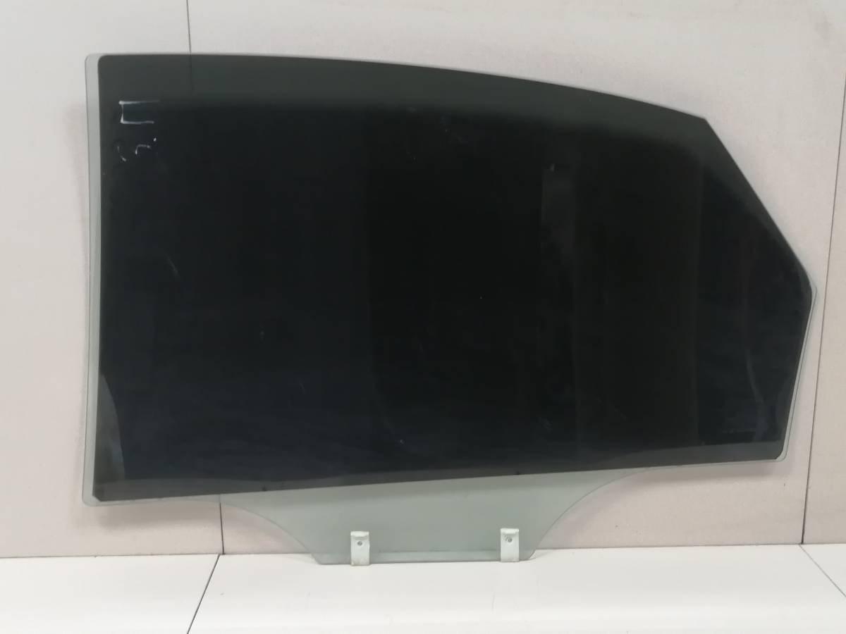 Стекло двери задней правой Chevrolet Lacetti (J200) 2003-2013 Стекло двери задней правой Chevrolet Lacetti (J200) 2003-2013