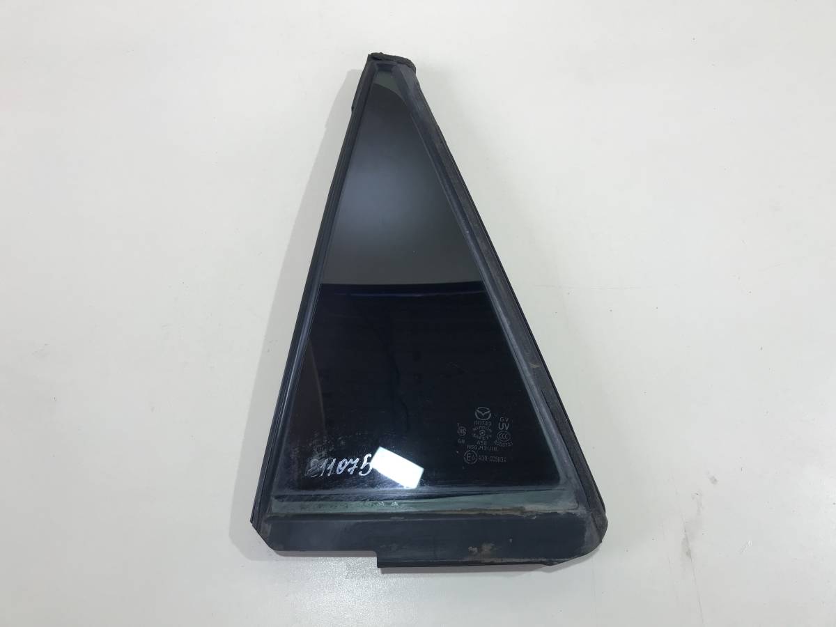 Стекло кузовное глухое левое Mazda CX-5 (KE) 2011-2017