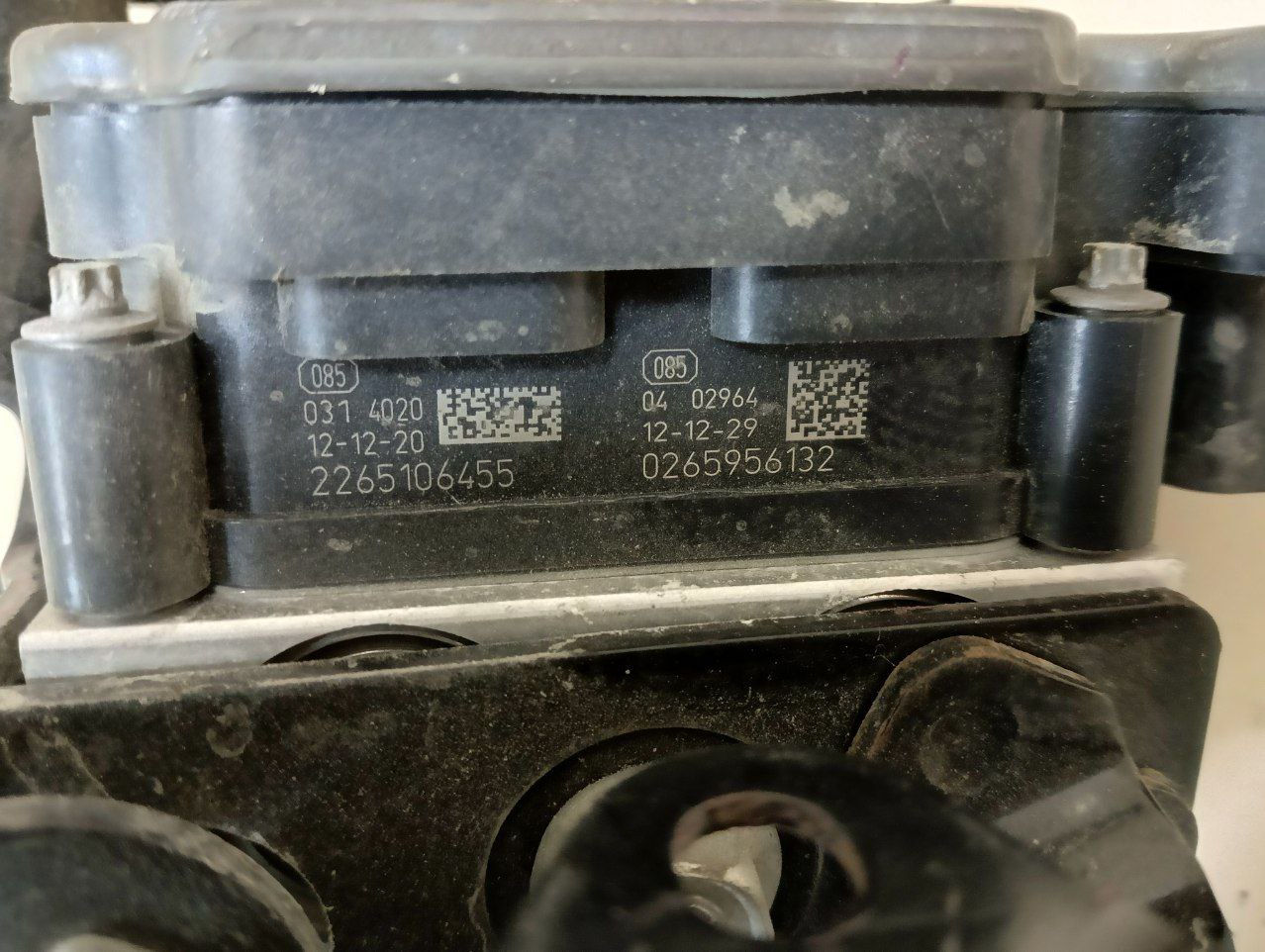 Блок ABS (насос) Subaru Forester (S13) 2012-2018