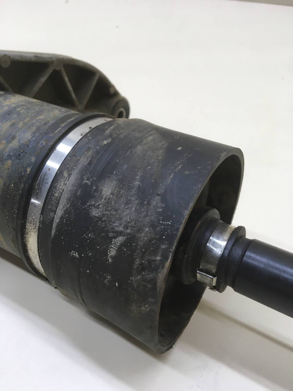 Полуось передняя правая Chevrolet Niva 2009-2020