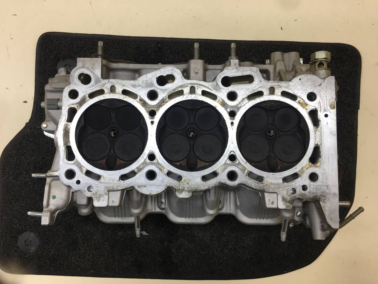 Головка блока цилиндров Lexus RX 300/330/350/400h (XU30) 2003-2009 Головка блока цилиндров Lexus RX 300/330/350/400h (XU30) 2003-2009