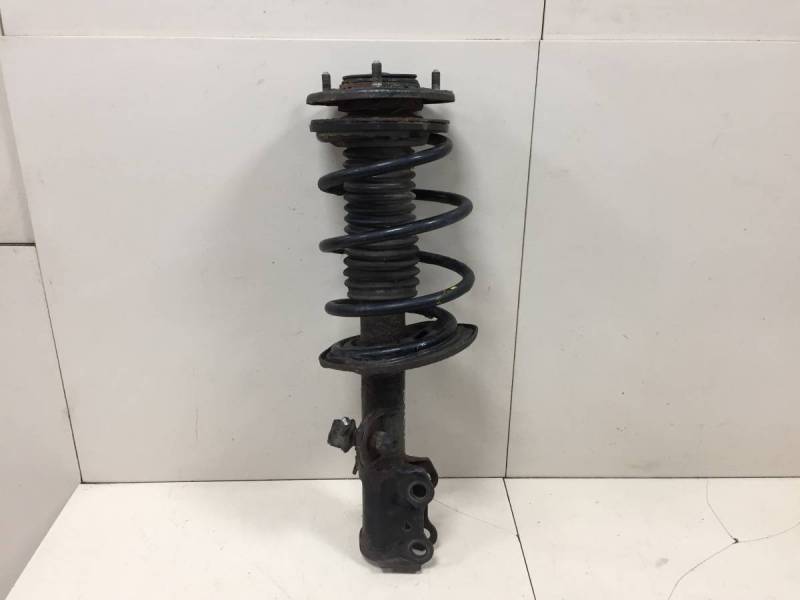 Пружина передняя Toyota Corolla E150 2006-2013
