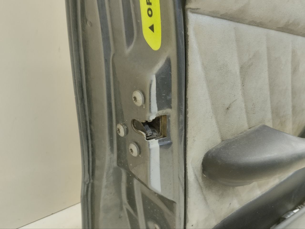 Дверь передняя левая Fiat Albea 2002-2012