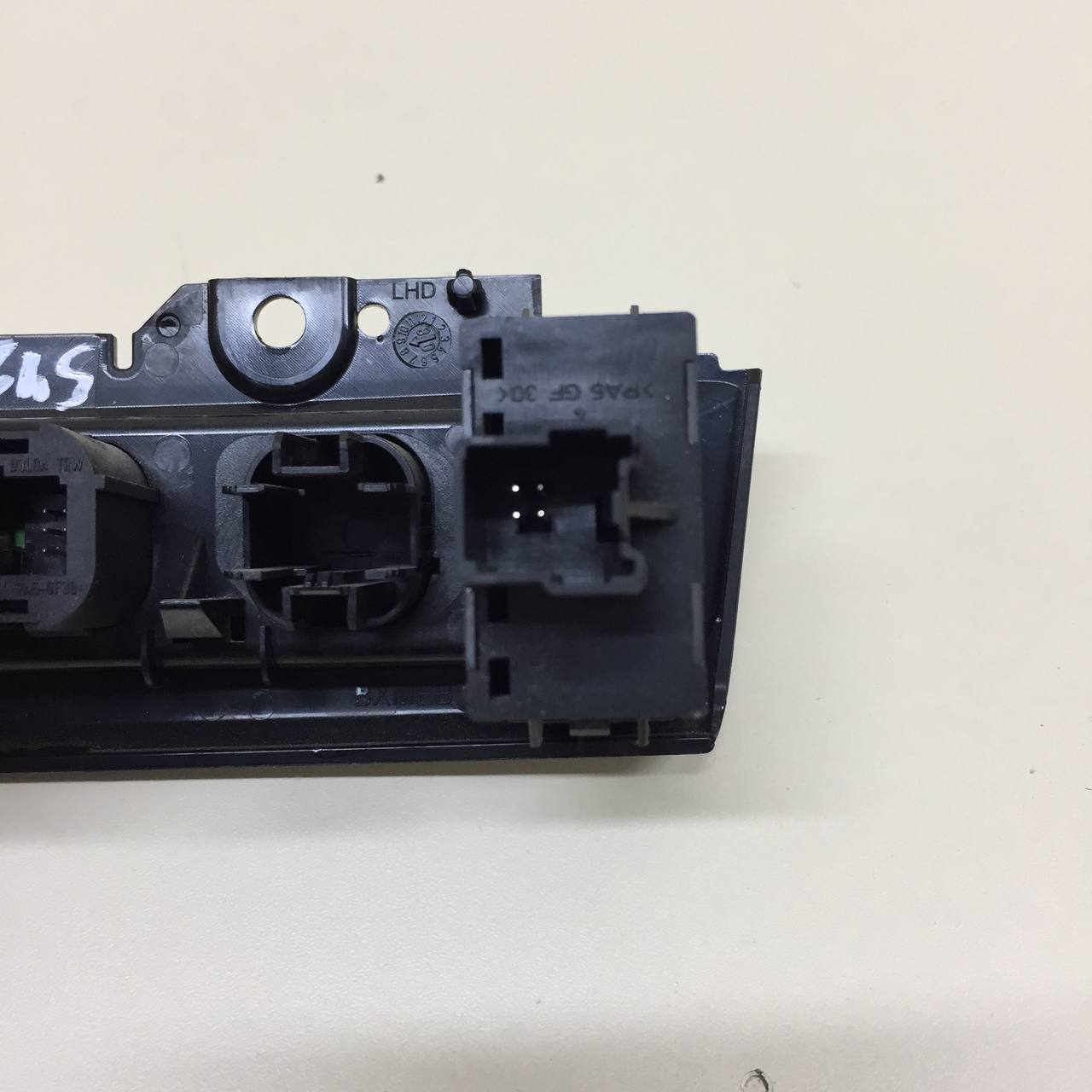 Блок кнопок Ford Focus 2 (DB) 2008-2011 Блок кнопок Ford Focus 2 (DB) 2008-2011