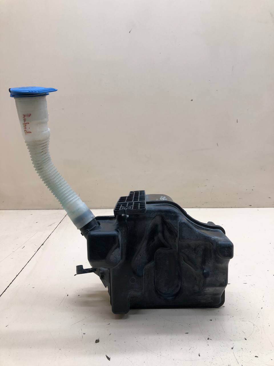 Бачок омывателя лобового стекла Skoda Rapid 2019>