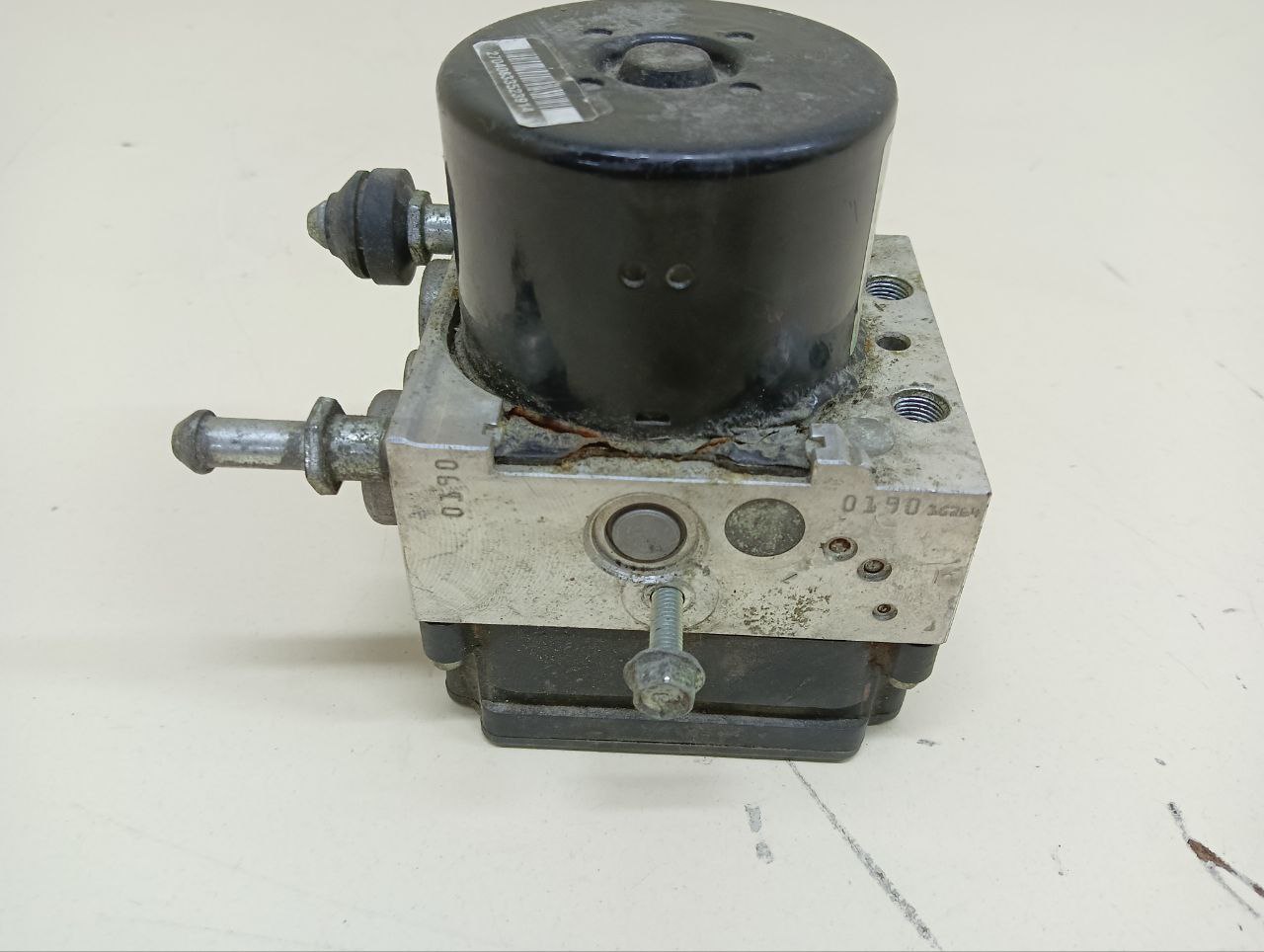 Блок ABS (насос) Subaru Legacy (B14) 2010-2015