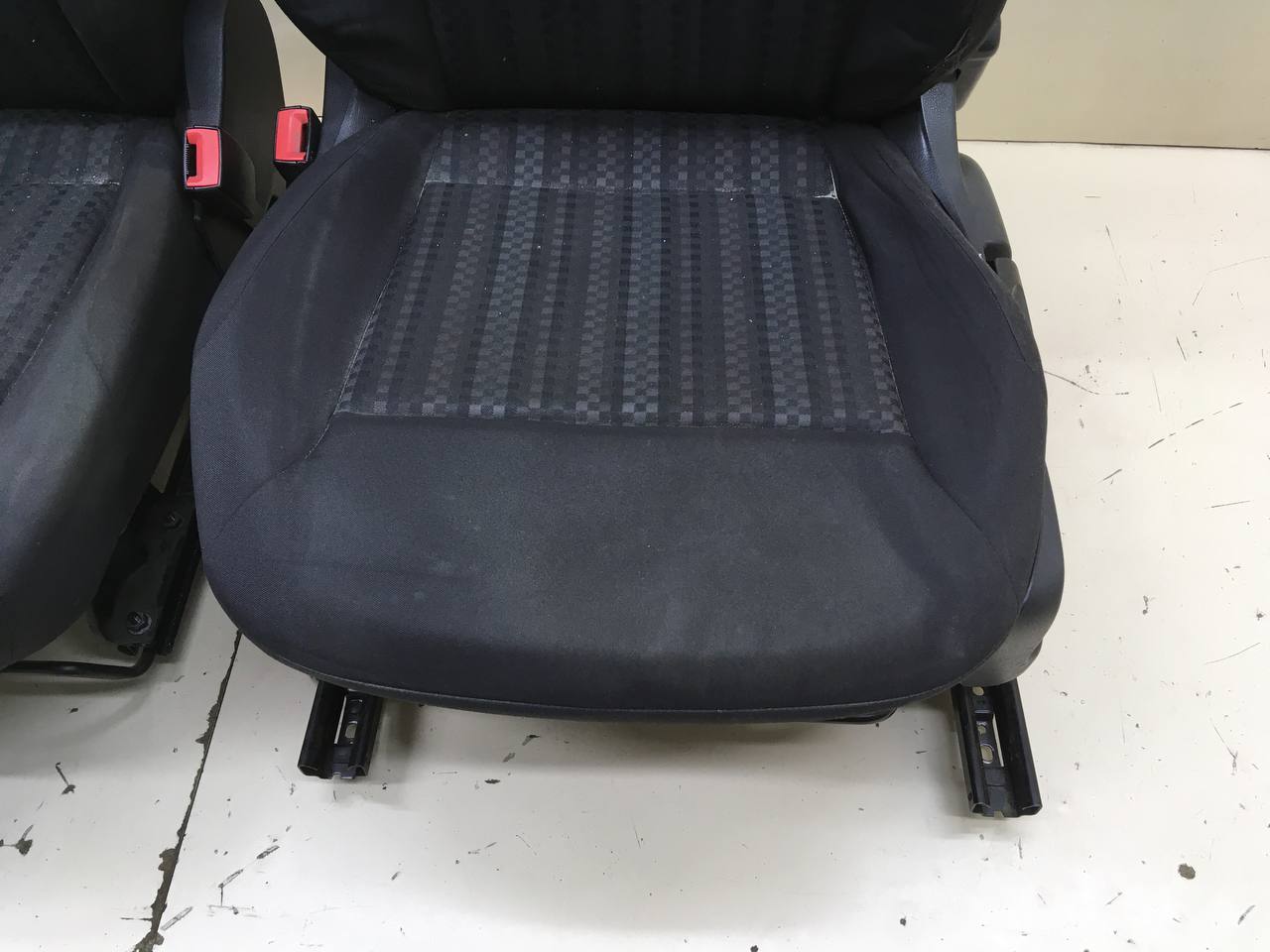 Сиденье (комплект) Volkswagen Polo (MK5) 2011-2020 Сиденье (комплект) Volkswagen Polo (MK5) 2011-2020