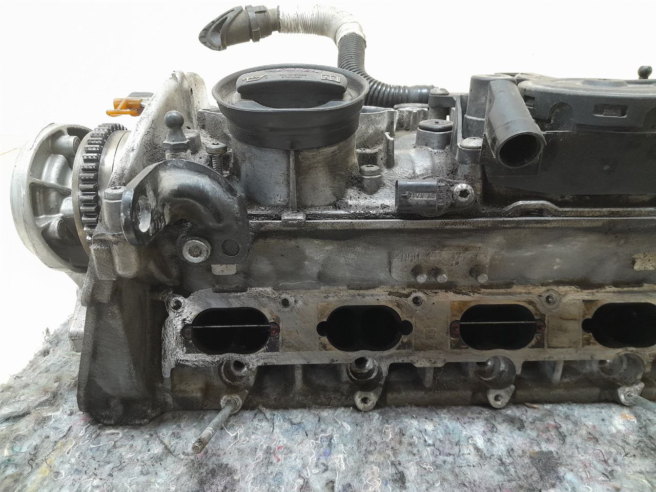 Головка блока цилиндров Skoda Octavia (A5 1Z-) 2004-2013 Головка блока цилиндров Skoda Octavia (A5 1Z-) 2004-2013