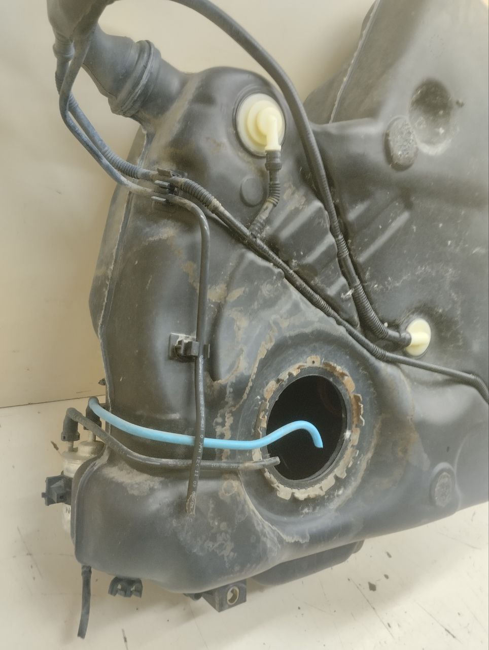 Бак топливный Skoda Octavia (A5 1Z-) 2004-2013 Бак топливный Skoda Octavia (A5 1Z-) 2004-2013