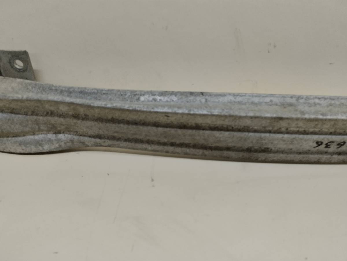 Усилитель заднего бампера Opel Astra J 2010-2017