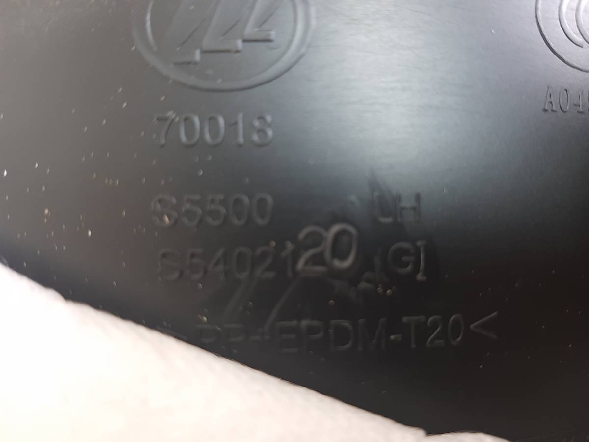 Обшивка стойки Lifan X60 2012>