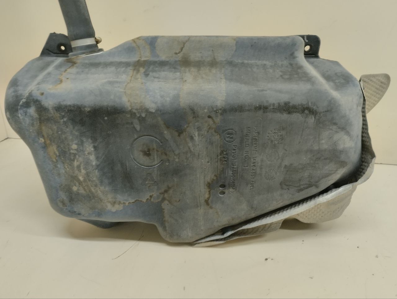 Бак топливный Peugeot 107 2006-2014 Бак топливный Peugeot 107 2006-2014