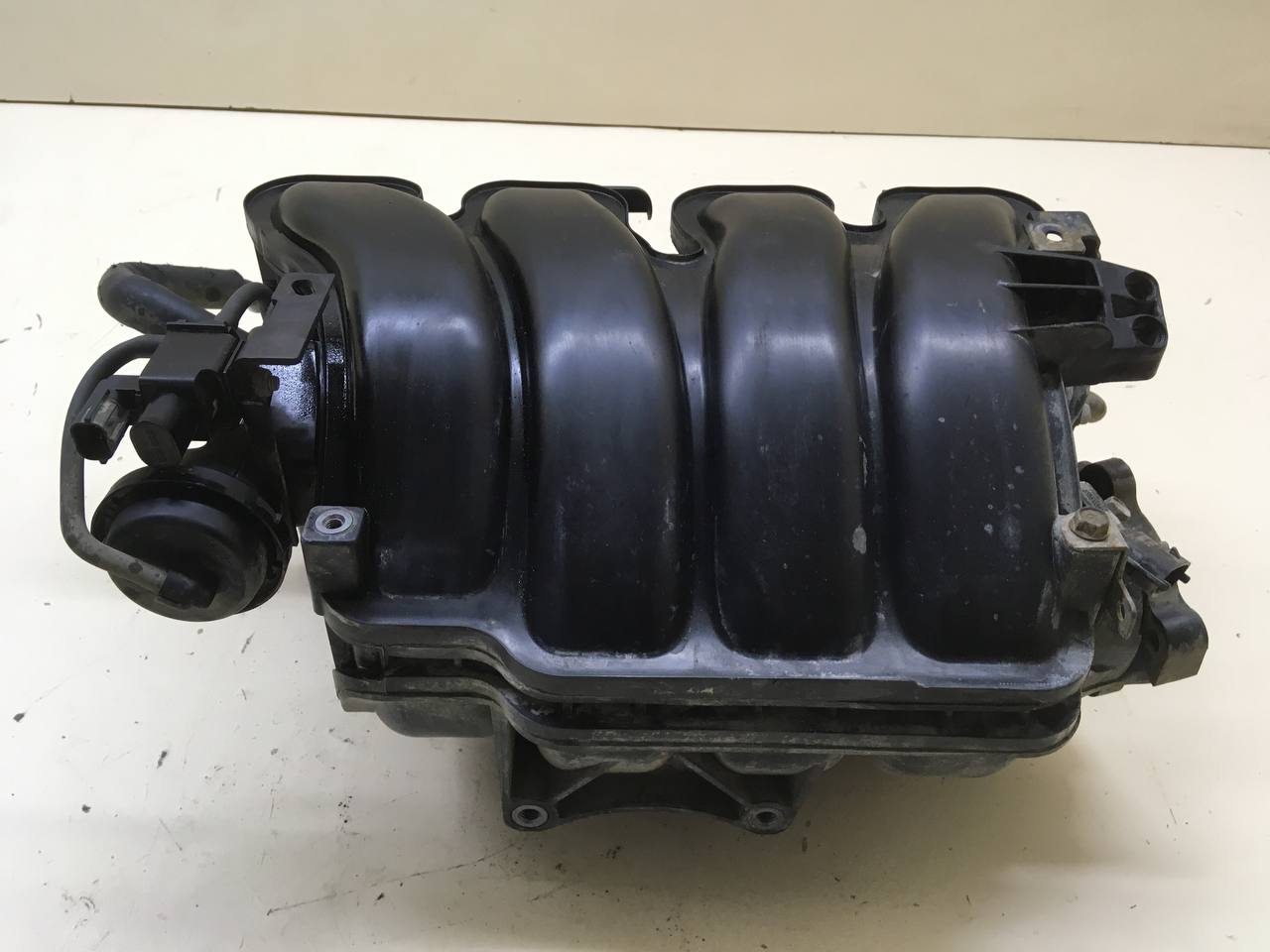 Коллектор впускной Hyundai ix35 (LM) 2010-2015 Коллектор впускной Hyundai ix35 (LM) 2010-2015